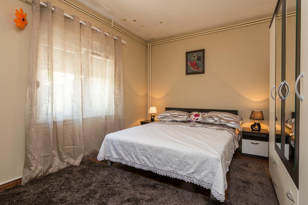 Apartman Verica Trogir Ngoại thất bức ảnh